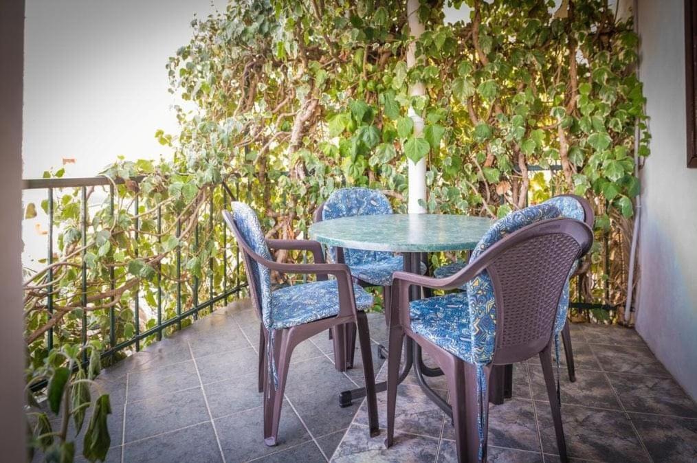 Apartmani Gradac Gradac  Extérieur photo