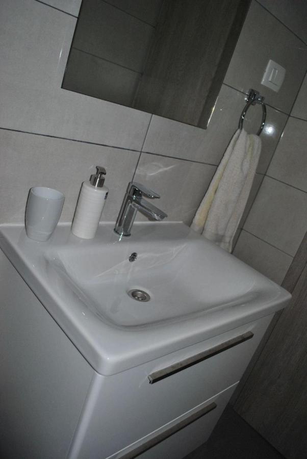 Apartmani Gradac Gradac  Extérieur photo